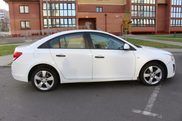 Chevrolet Cruze J300 · Рестайлинг, 2013 г.