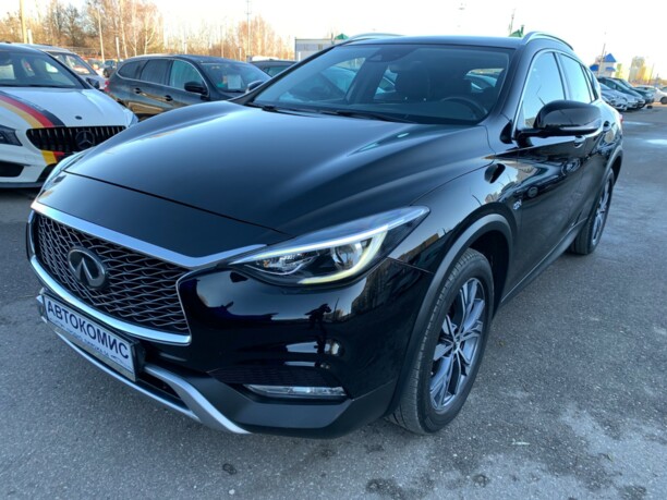 Infiniti QX30, 2016 г.