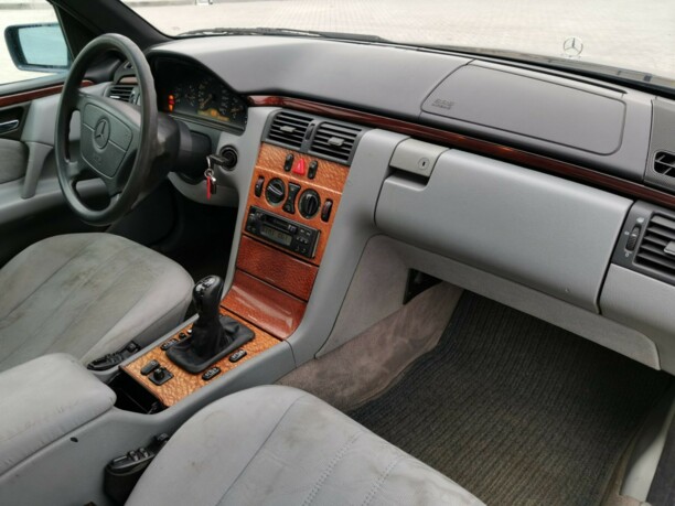 Mercedes-Benz E-Класс W210, S210, 1997 г.