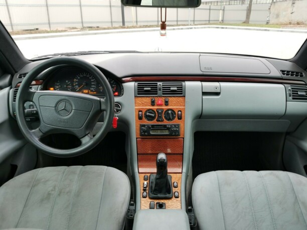 Mercedes-Benz E-Класс W210, S210, 1997 г.