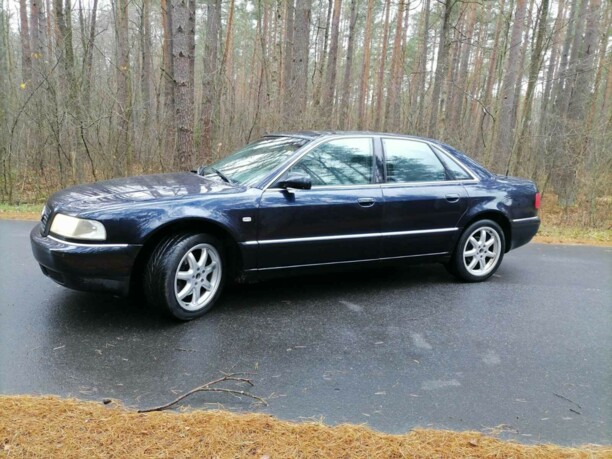 Audi A8 D2, 2001 г.