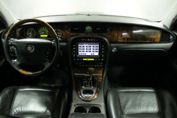 Jaguar XJ X350, 2004 г.