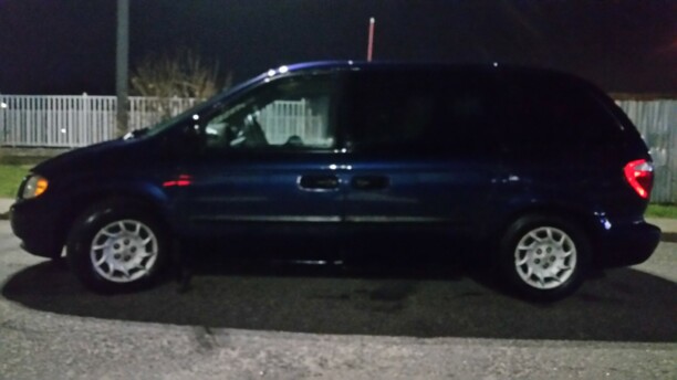 Chrysler Voyager IV, 7 мест, 2002 г.