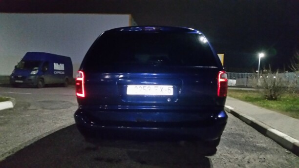 Chrysler Voyager IV, 7 мест, 2002 г.