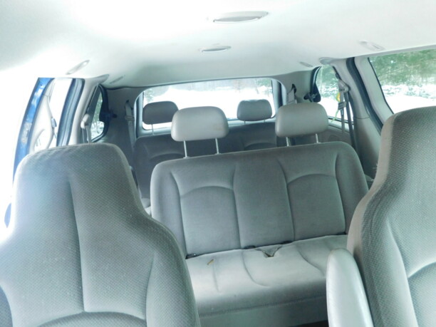 Chrysler Voyager IV, 7 мест, 2002 г.