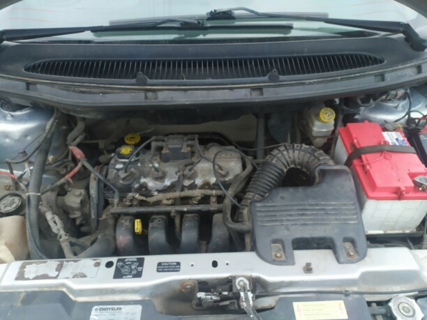 Chrysler Voyager III, 7 мест, 2000 г.