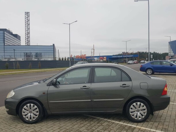 Toyota Corolla IX (E120, 130), 2002 г.