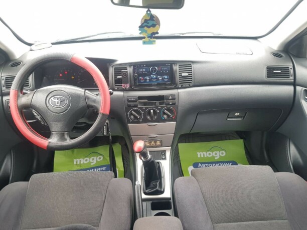 Toyota Corolla IX (E120, 130), 2002 г.