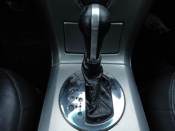 Infiniti FX I · Рестайлинг, 2006 г.