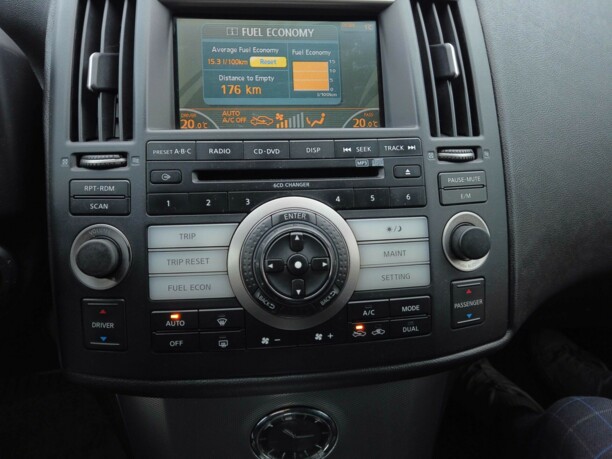 Infiniti FX I · Рестайлинг, 2006 г.
