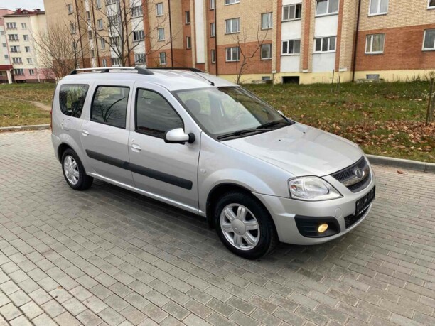 Lada (ВАЗ) Largus, 7 мест, 2014 г.