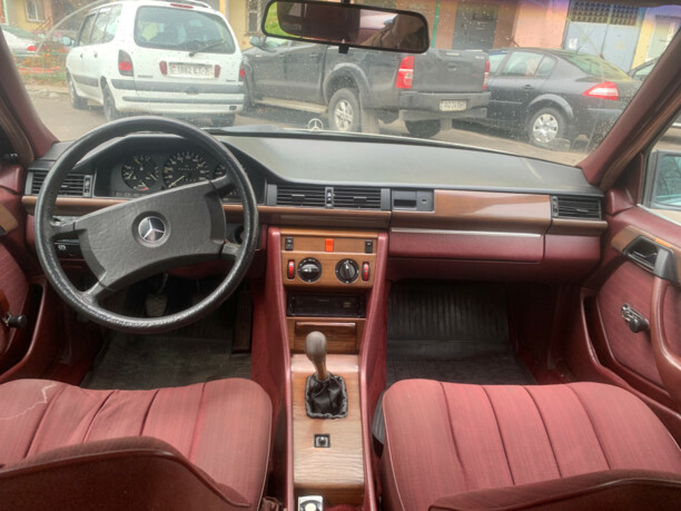 Mercedes-Benz E-Класс W124, S124, C124, A124, 1986 г.