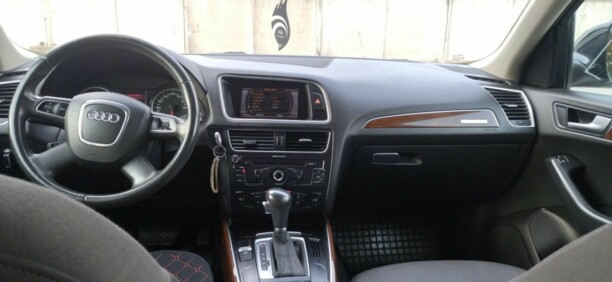 Audi Q5 8R, 2009 г.