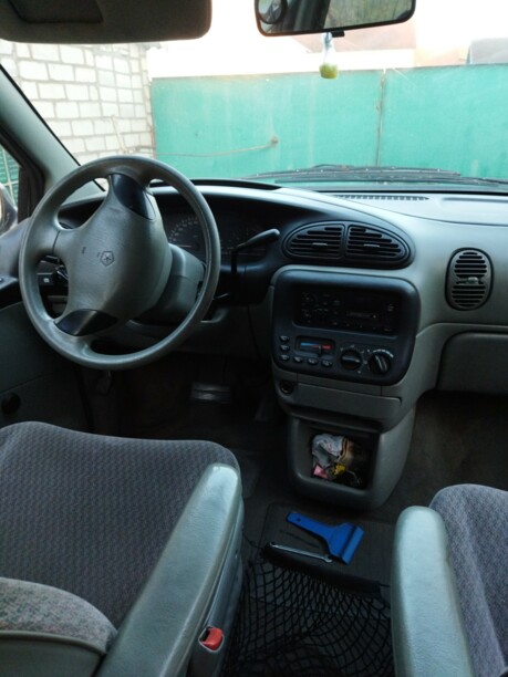 Dodge Caravan III, 7 мест, 1999 г.