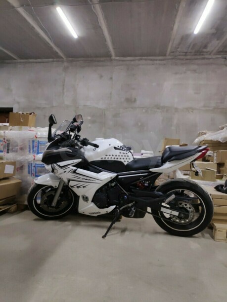 Yamaha FZR FZ 6R, 2009 г.