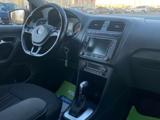 Volkswagen Polo Sedan I · Рестайлинг, 2015 г.