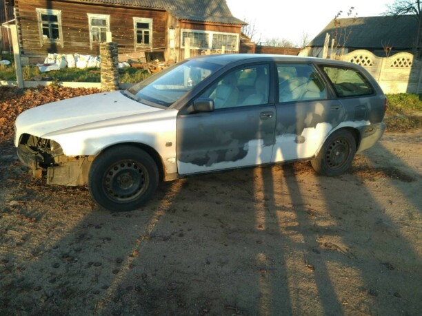 Volvo V40 I · Рестайлинг, 2004 г.