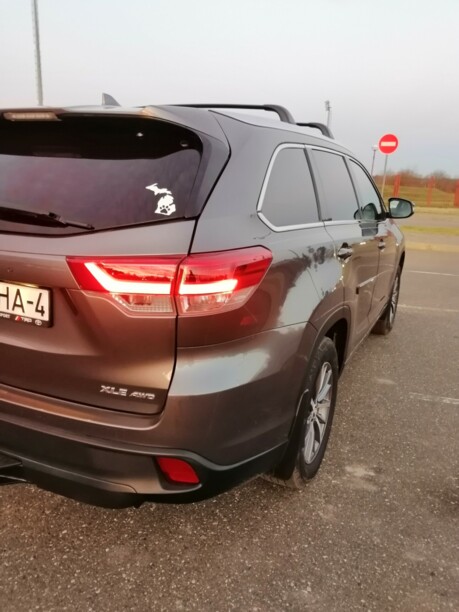 Toyota Highlander III (XU50) · Рестайлинг, 7 мест, 2018 г.