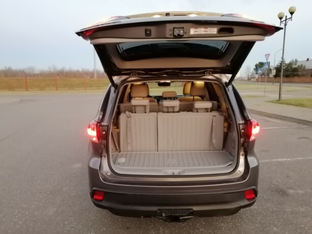 Toyota Highlander III (XU50) · Рестайлинг, 7 мест, 2018 г.