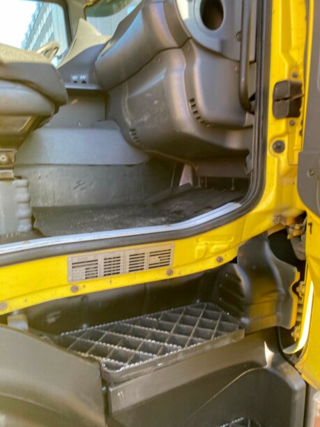 Scania 124, 2001 г.