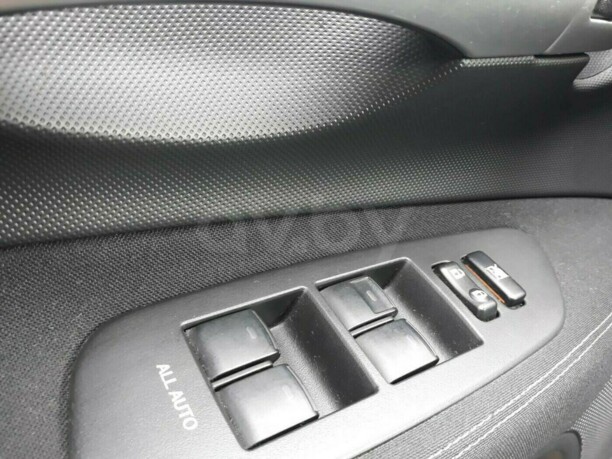 Toyota Auris I (E150) · Рестайлинг, 2010 г.