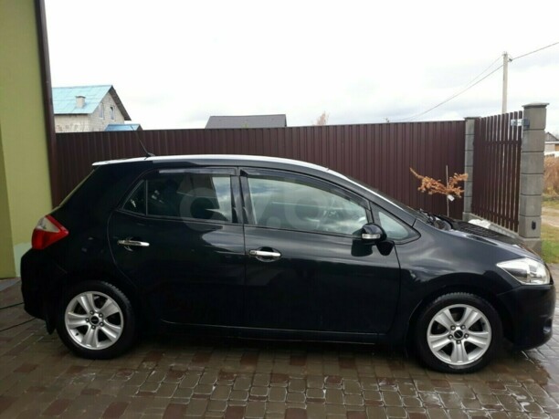 Toyota Auris I (E150) · Рестайлинг, 2010 г.