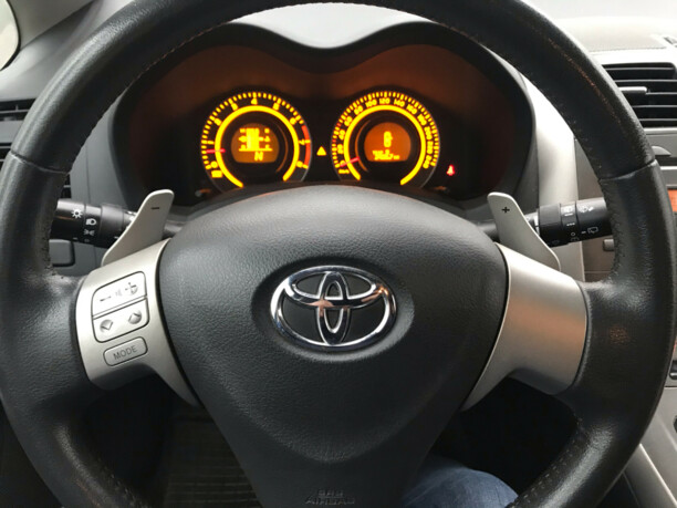 Toyota Auris I (E150), 2008 г.