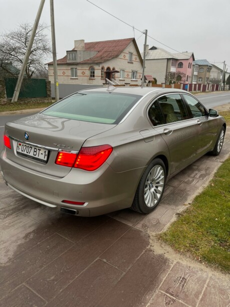 BMW 7 серия F02 (Long), 2008 г.