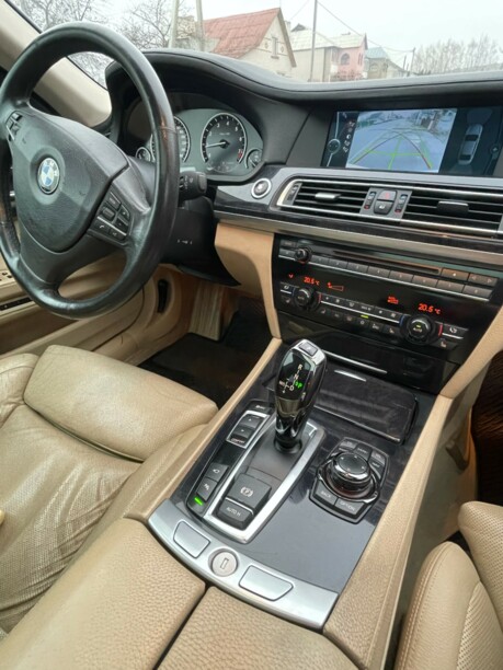 BMW 7 серия F02 (Long), 2008 г.