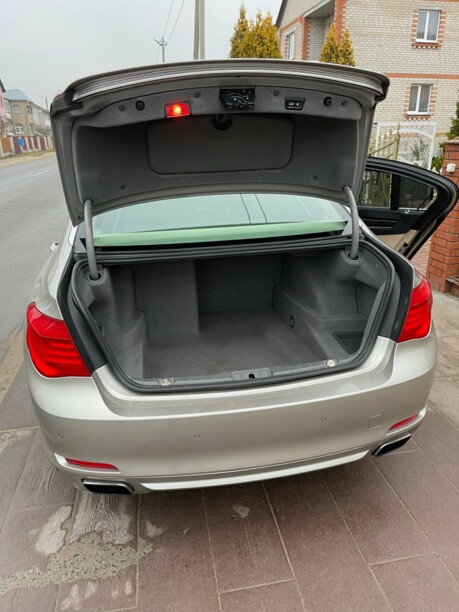 BMW 7 серия F02 (Long), 2008 г.