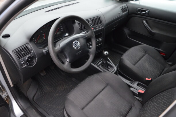 Volkswagen Golf IV, 2002 г.