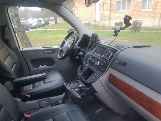 Volkswagen Multivan T5, 2006 г.