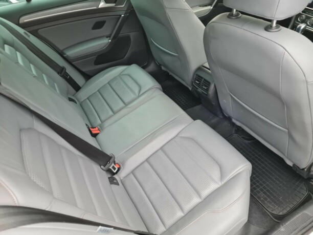 Volkswagen e-Golf VII · Рестайлинг, 2018 г.