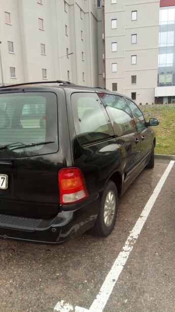Ford Windstar II, 7 мест, 1999 г.