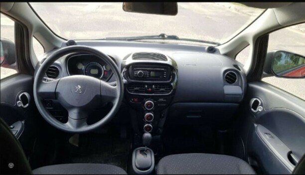 Peugeot iOn, 2011 г.