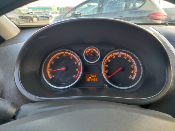 Opel Corsa D, 2008 г.
