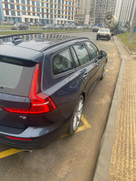 Volvo V60 II , 2019 г.