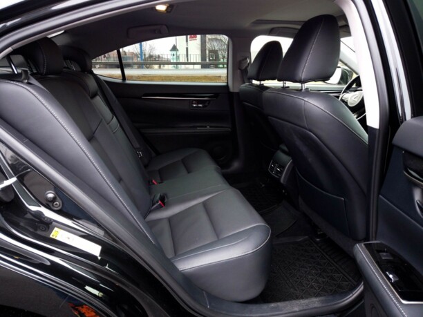 Lexus ES VI · Рестайлинг, 2015 г.