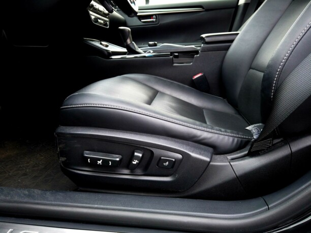 Lexus ES VI · Рестайлинг, 2015 г.