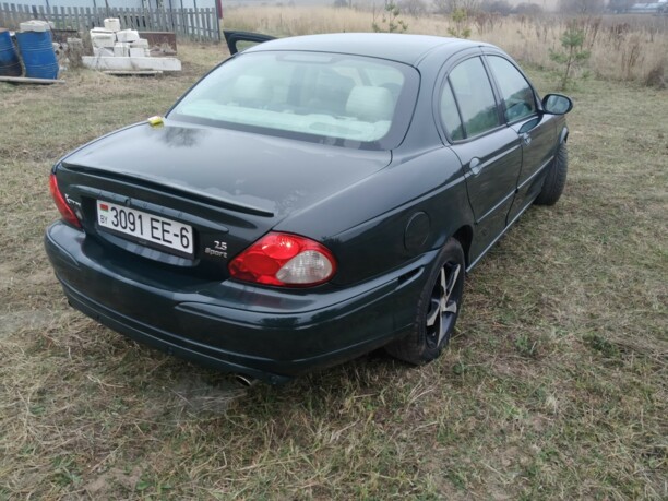 Jaguar X-Type, 2001 г.