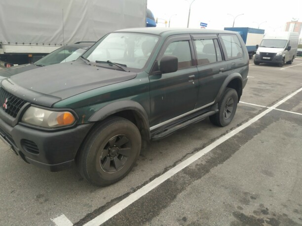 Mitsubishi Montero Sport, 2000 г.