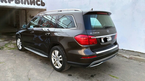 Mercedes-Benz GL-Класс X166, 7 мест, 2013 г.