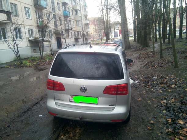 Volkswagen Touran I · 2-й рестайлинг, 7 мест, 2011 г.
