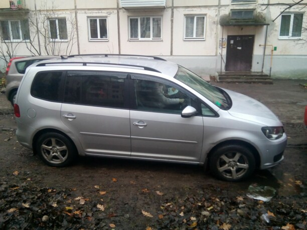 Volkswagen Touran I · 2-й рестайлинг, 7 мест, 2011 г.