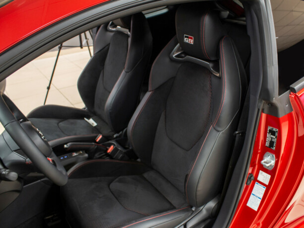 Toyota Yaris III (XP130) · 2-й рестайлинг, 2021 г.