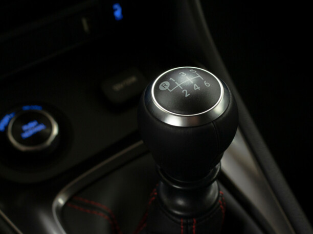 Toyota Yaris III (XP130) · 2-й рестайлинг, 2021 г.