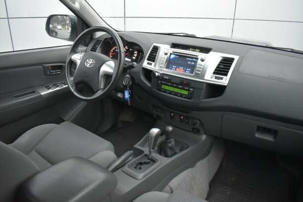 Toyota Hilux VII (AN10) · 2-й рестайлинг, 2013 г.