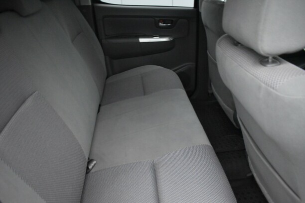 Toyota Hilux VII (AN10) · 2-й рестайлинг, 2013 г.