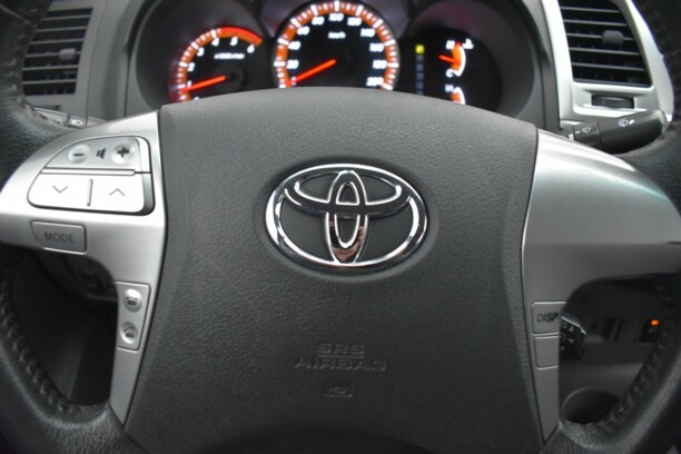 Toyota Hilux VII (AN10) · 2-й рестайлинг, 2013 г.