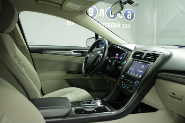 Ford Fusion USA II · Рестайлинг, 2017 г.
